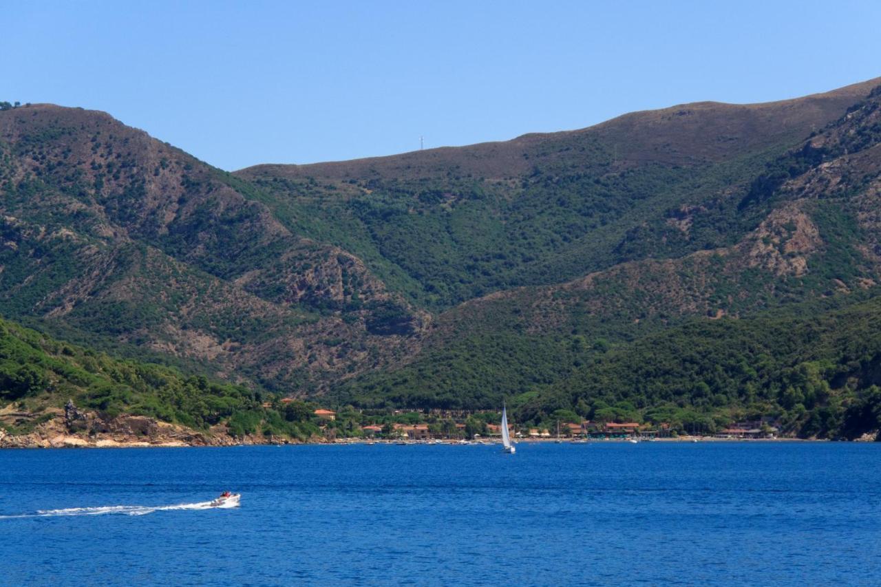 Appartamenti La Baia Lido Портоферайо Екстериор снимка